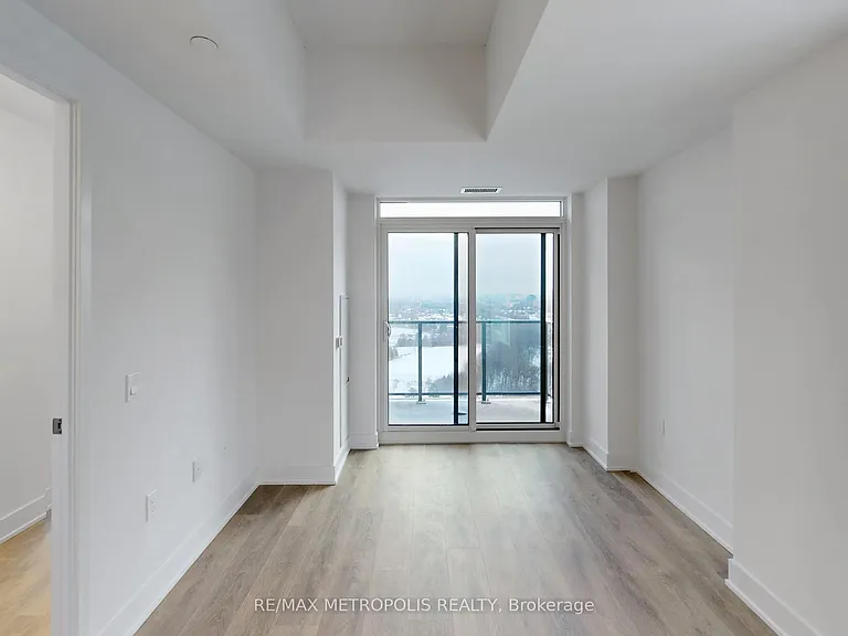 204 Burnhamthorpe Rd E #1602 — Photo 9