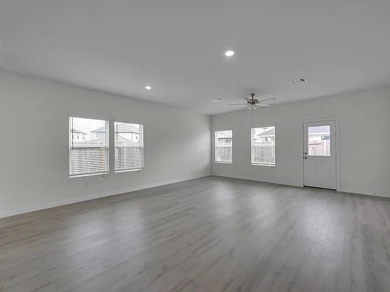 14309 Ash Tree Dr — Photo 5