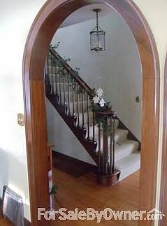 4th image of 153 Garrison Ave