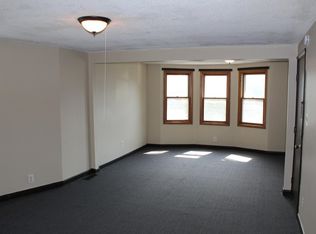 46 Mineral Springs Rd, Buffalo, NY 14210