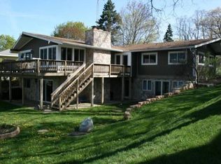 W142 92nd St, Genoa City, WI 53128