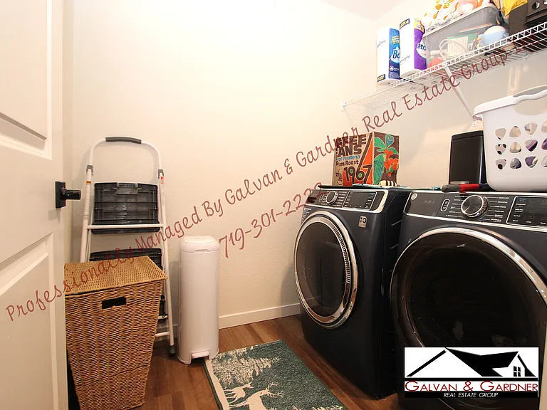 9803 Blaurock Dr — Photo 15