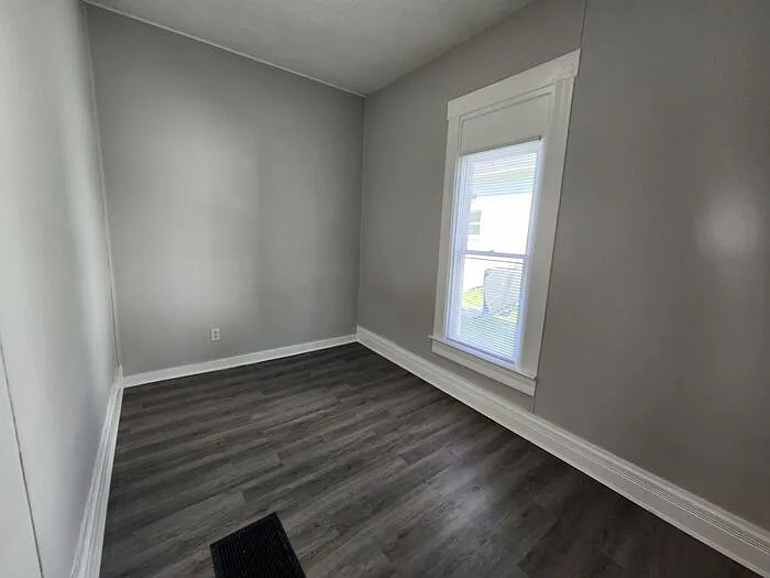 1 bed, 1.0 bath, 504 sqft, $700 — Photo 4