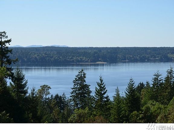 2nd image of 2214 212th Ave SW