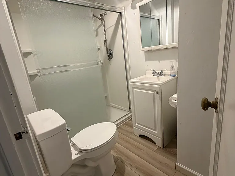 2158 Olive St — Photo 11