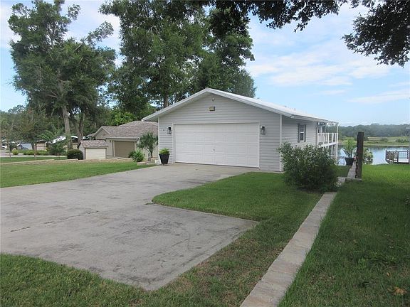 2nd image of 16849 SE 59th Pl