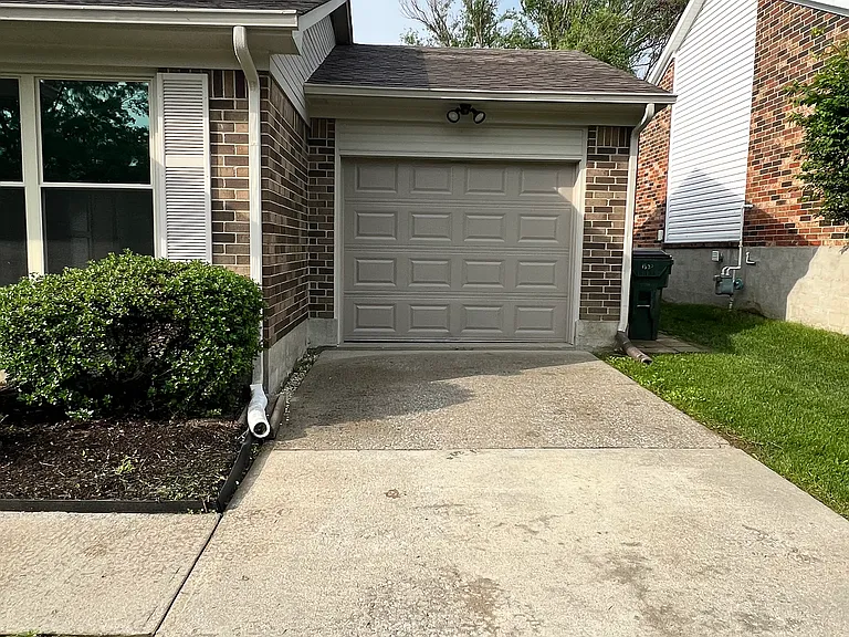 1632 Claywood Ct — Photo 3