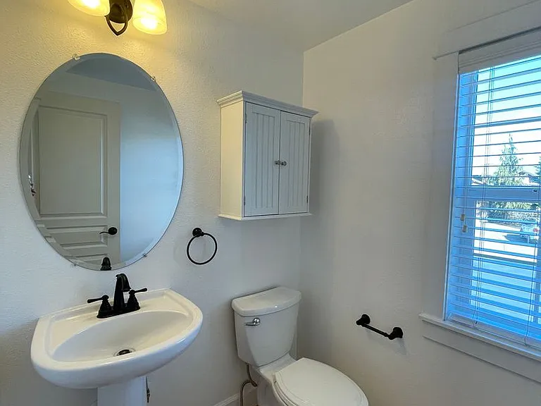 918 SW Vantage Point Way — Photo 12