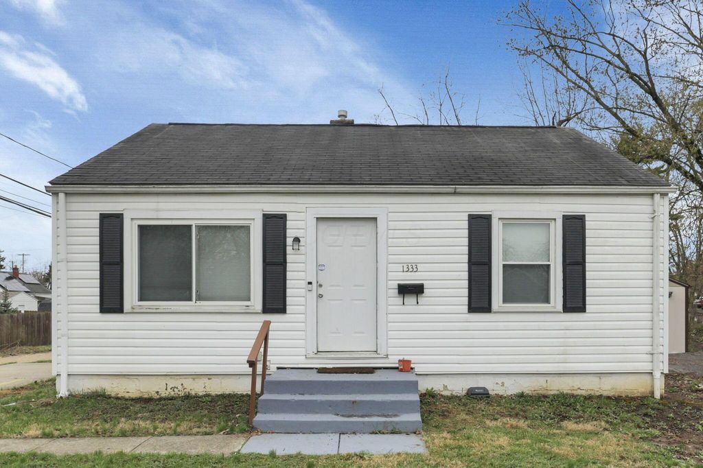 Real estate listing image