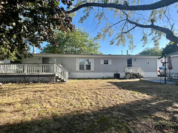 14545 Lemontree Ln, West Olive, MI 49460