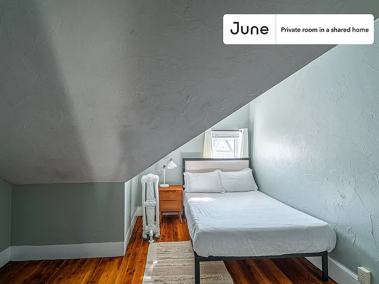 6 Haskell St #F — Photo 1