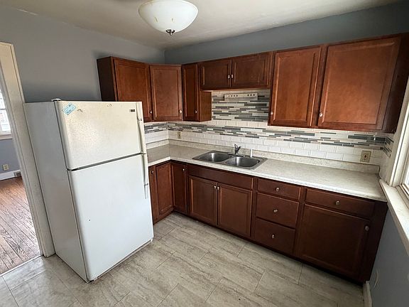 4th image of 3417 Northside Blvd