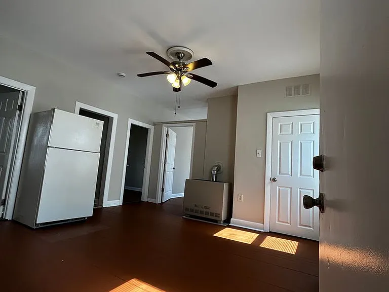 55 Tecumseh St — Photo 3