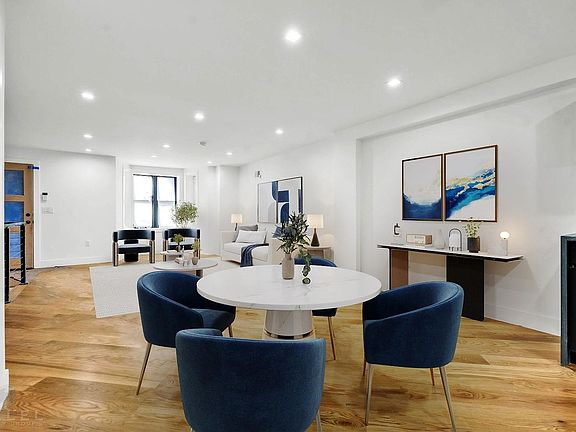 5th image of 257A Tompkins Ave #1A