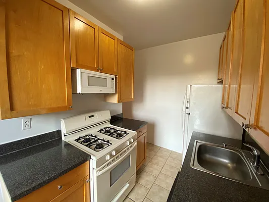 Rented by Rise BK LLC | media 5