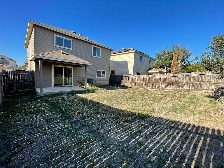 3738 Gallery Wls — Photo 97