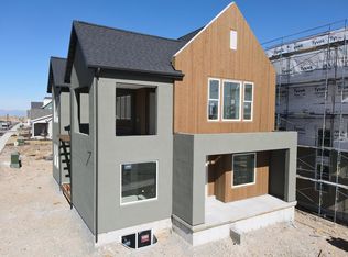 6824 W South Jordan Pkwy S #469, South Jordan, UT 84009