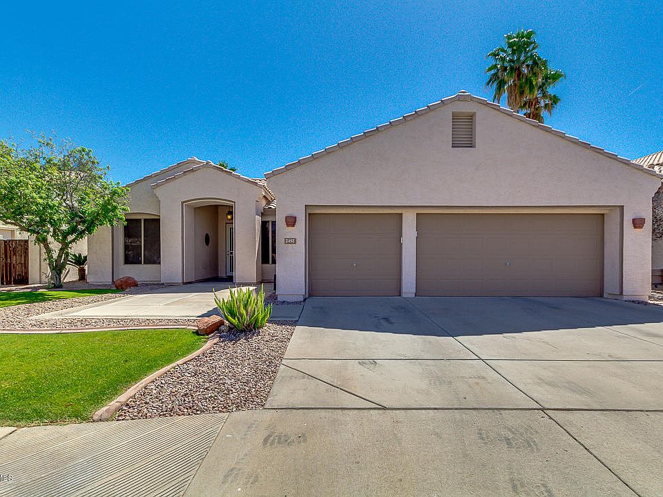 1st image of 2451 S Nolina Dr