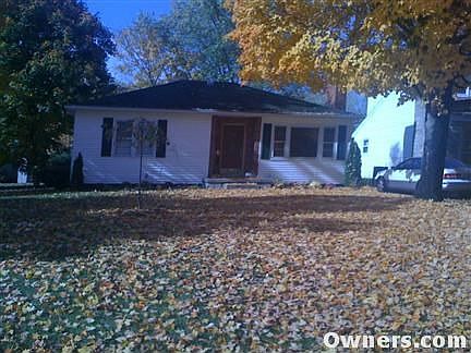 Charming 3 br 1 bath awaits its new owner..