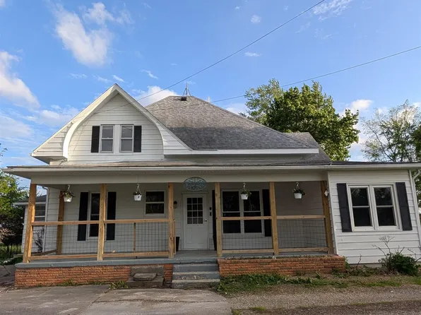 1185 Redwood Ave, Brighton, IA 52540