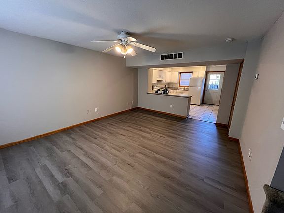 5th image of 215 Grover St #2B-1BA