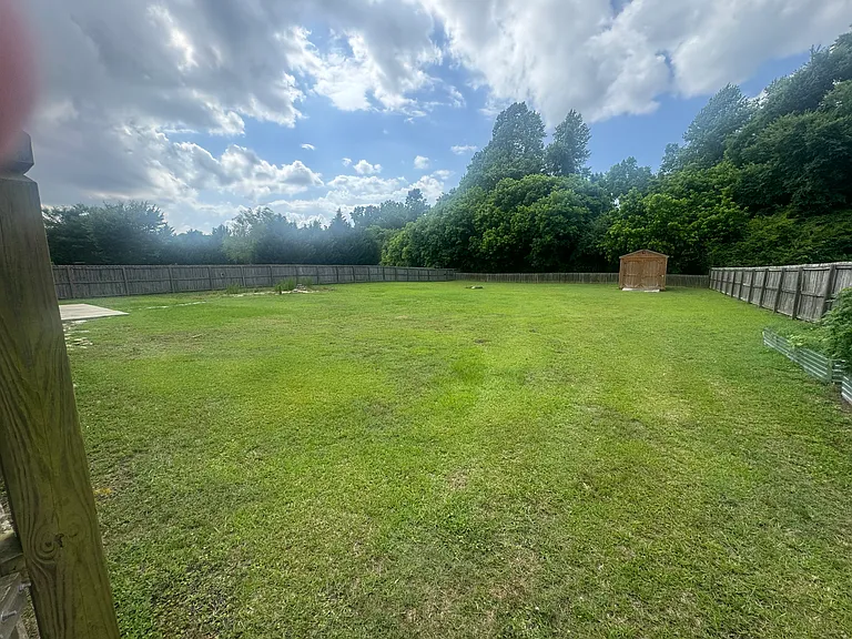109 Pembury Way — Photo 4