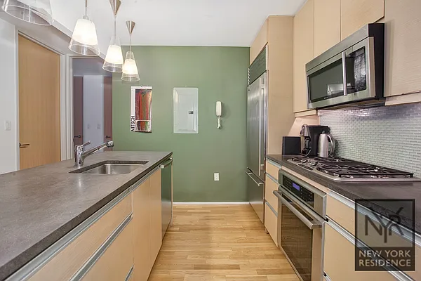 Rented by New York Residence | media 45