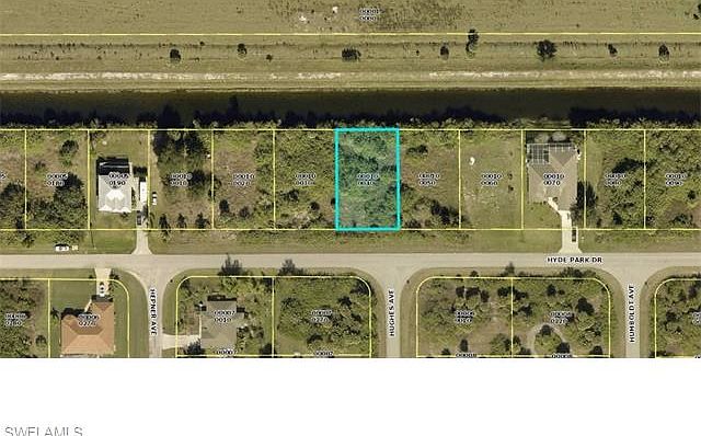 1st image of 3814 Hyde Park Dr