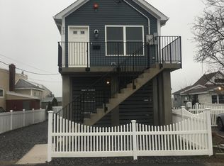 703 Shad Creek Rd, Broad Channel, NY 11693