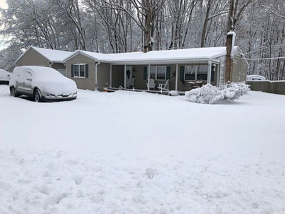 2nd image of 106 Welches Dr
