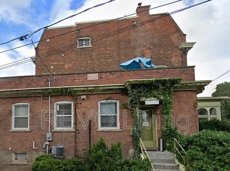 127 Ontario St #1 — Photo 7