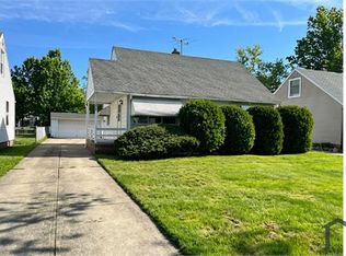 15513 Walvern Blvd, Maple Heights, OH 44137