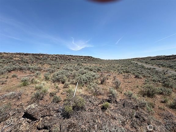 3rd image of 0 Settlers Lane