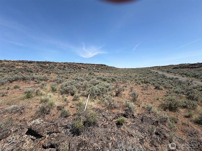 3rd image of 0 Settlers Lane