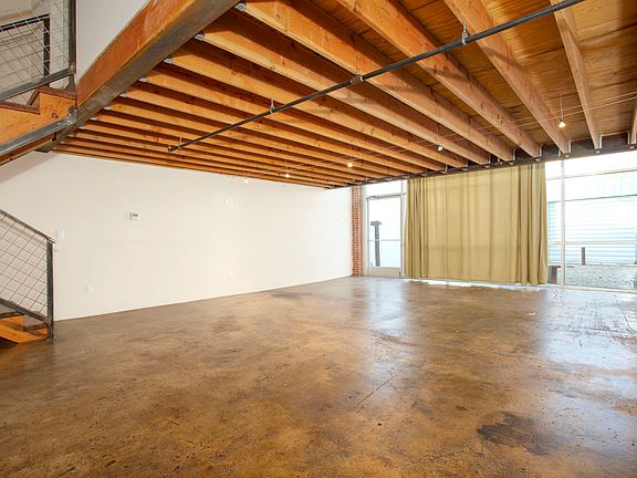 3rd image of 705 S Grant St #2