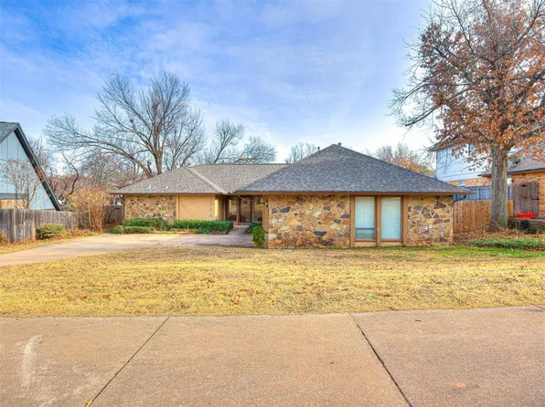 2104 Bent Twig Cir, Edmond, OK 73013