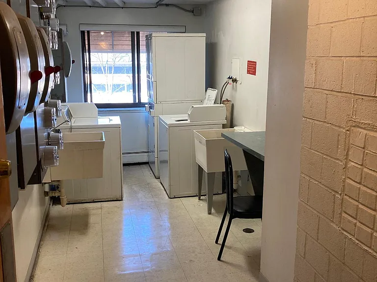 1821 Lee Rd #202 — Photo 7