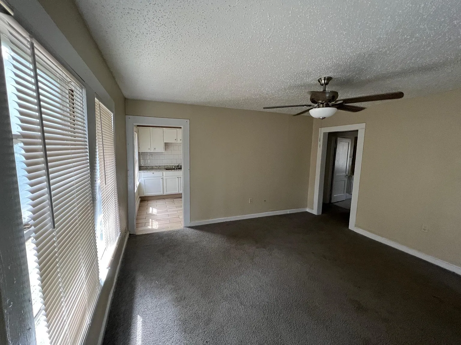 2710 Lenway St — Photo 4
