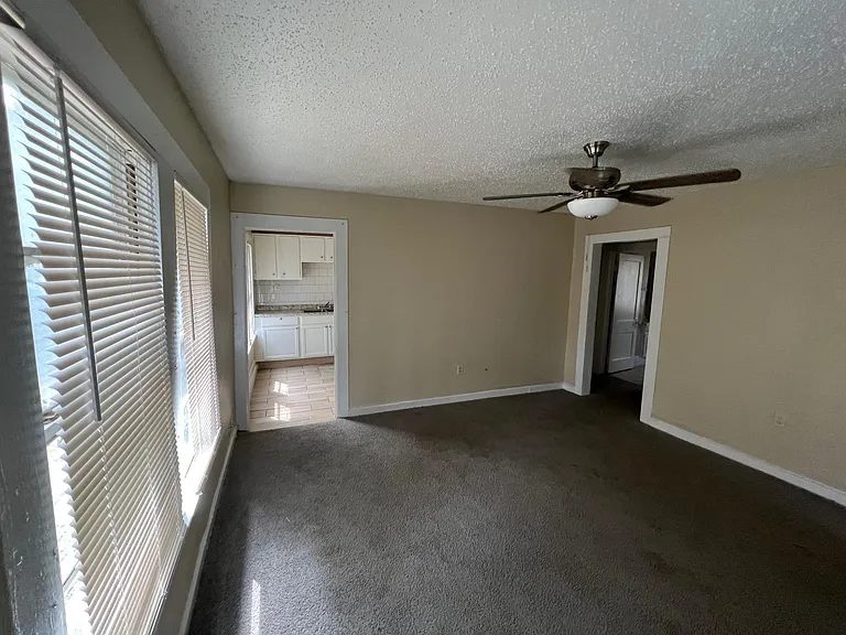 2710 Lenway St — Photo 3