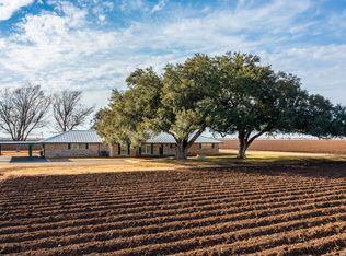 3830 County Road 541, Hondo, TX 78861