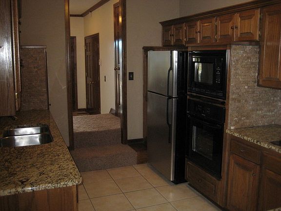 4th image of 11300 N Pennsylvania Ave APT 180