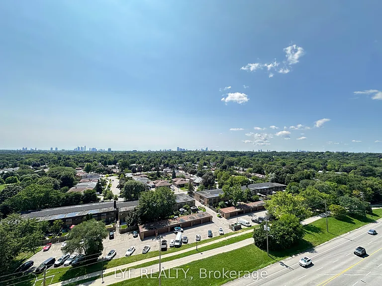 4010 Eglinton Ave W #1209 — Photo 3