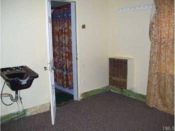 4th image of 3133 Fayetteville St