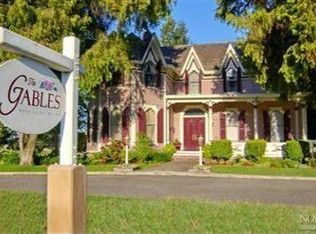 4257 Petaluma Hill Rd, Santa Rosa, CA 95404