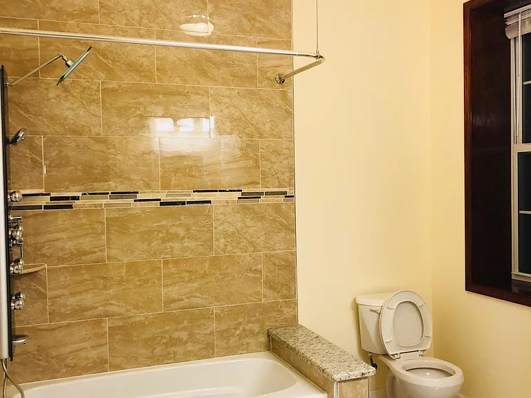 549 S 53rd St #1 — Photo 5