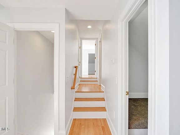 5th image of 6107 Blenheim Place