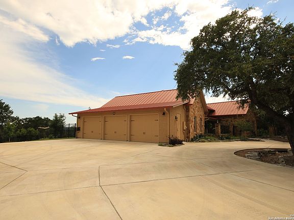 4th image of 274 Cave Springs Dr W