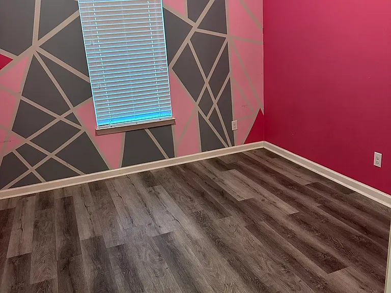 1565 Potomac Ct — Photo 13