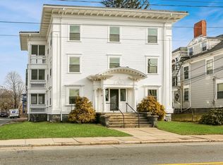 42 Summer St APT 3, Taunton, MA 02780