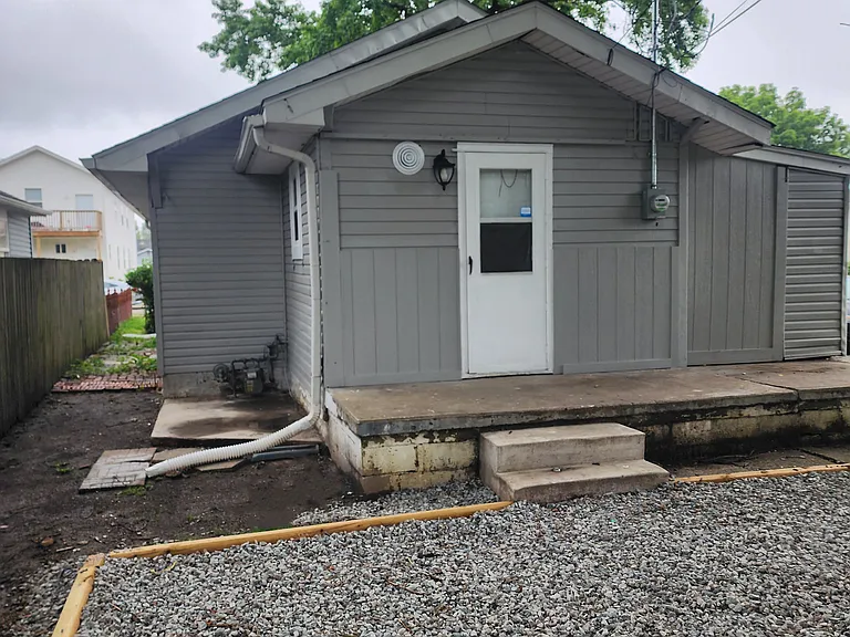 653 N Luett Ave #MAIN — Photo 15